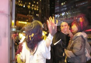 哈兰德狂揽五球曼城7-0横扫莱比锡创造欧冠新纪录